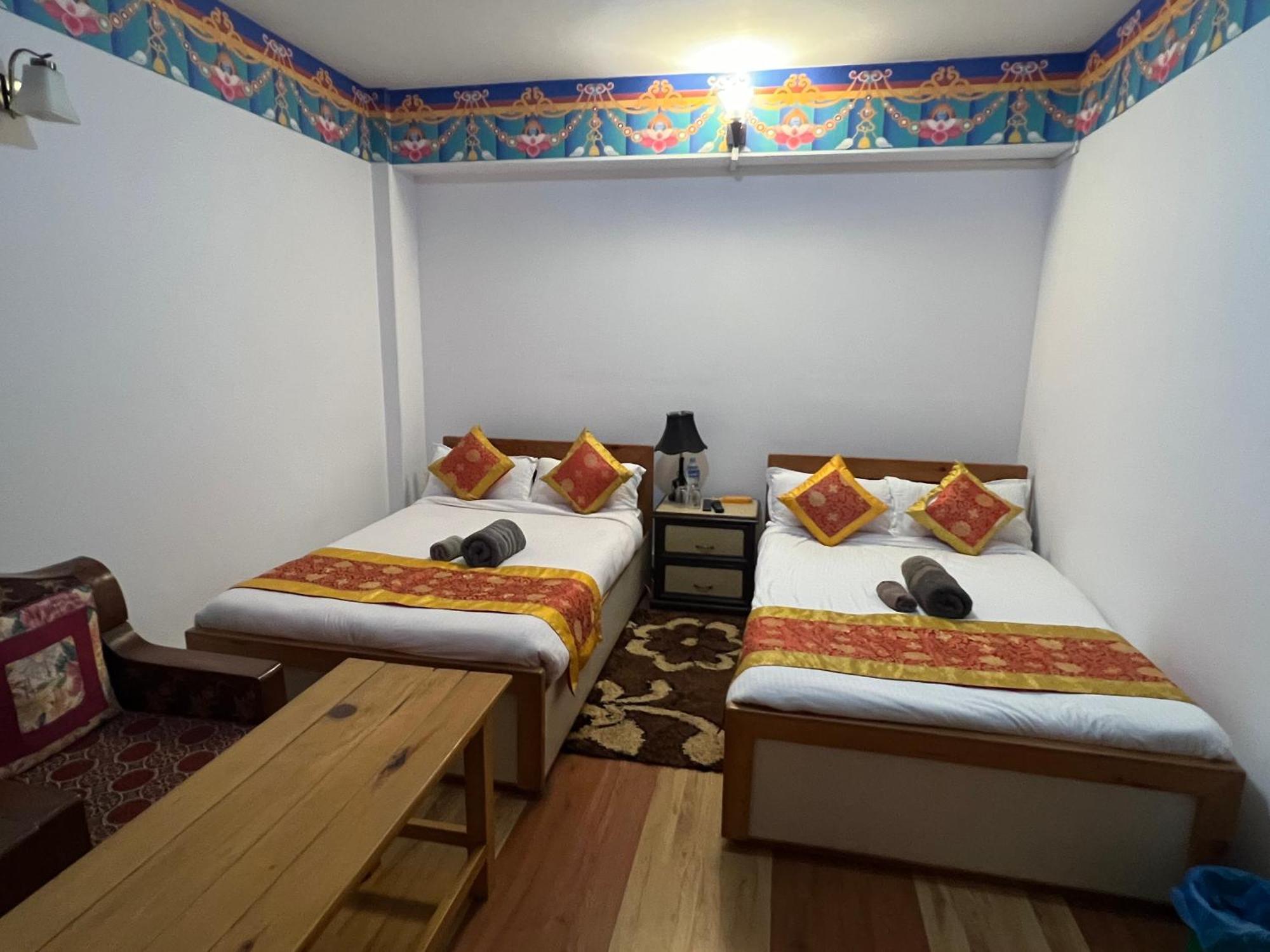 The Boudha Inn Катманду Екстериор снимка