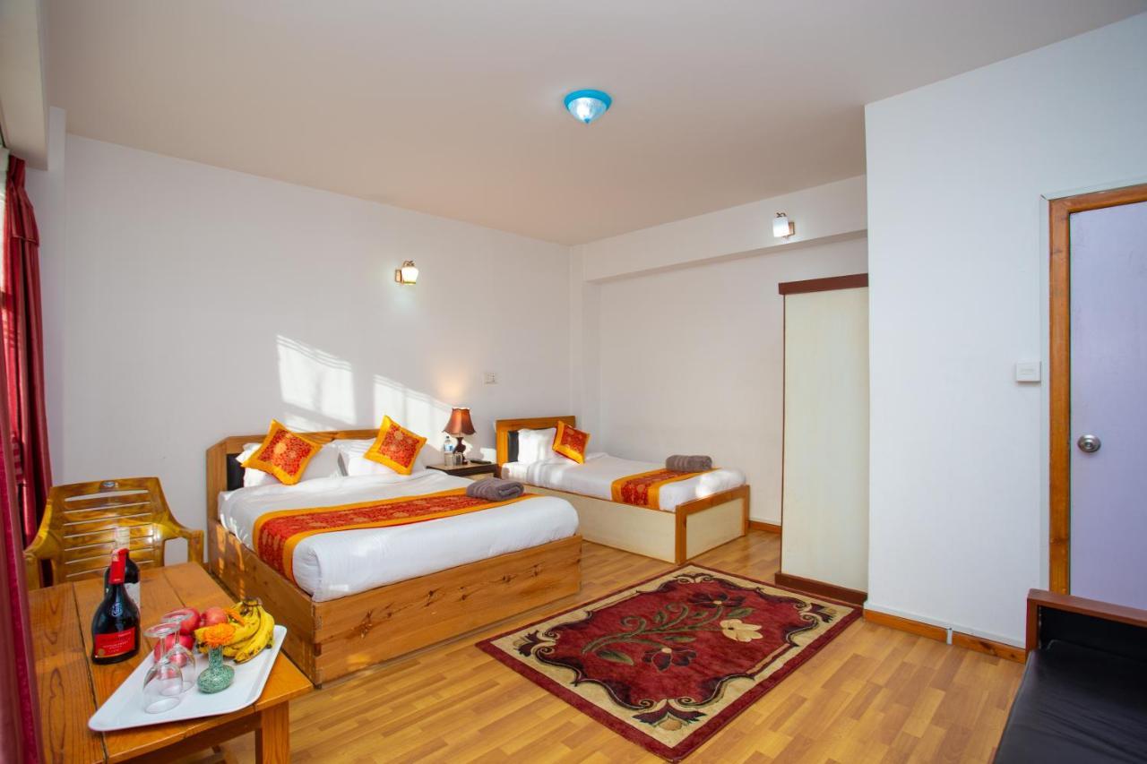 The Boudha Inn Катманду Екстериор снимка